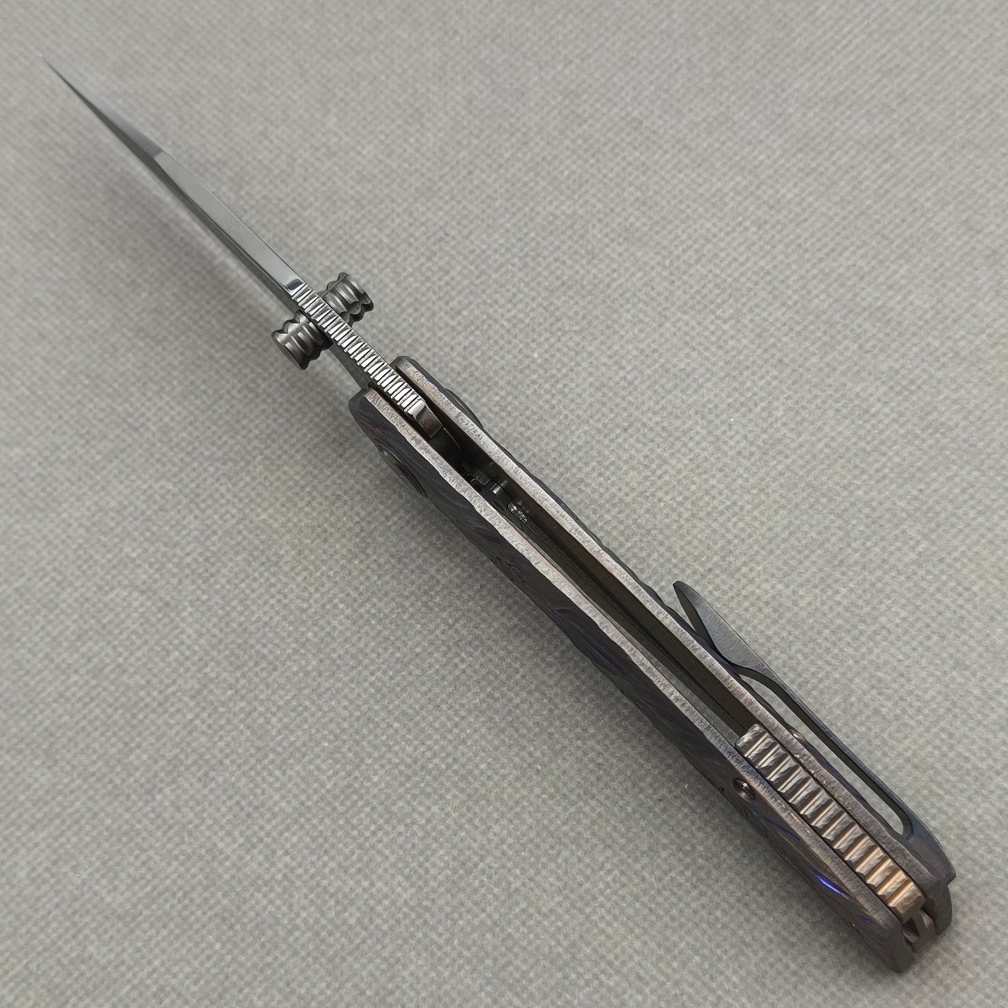 VORIXN "Voidmaw" (3.8" M390 Blade) Hand-Engraved & Anodized Titanium Handle Flipper & Thumb Stud Folding Knife - KB123