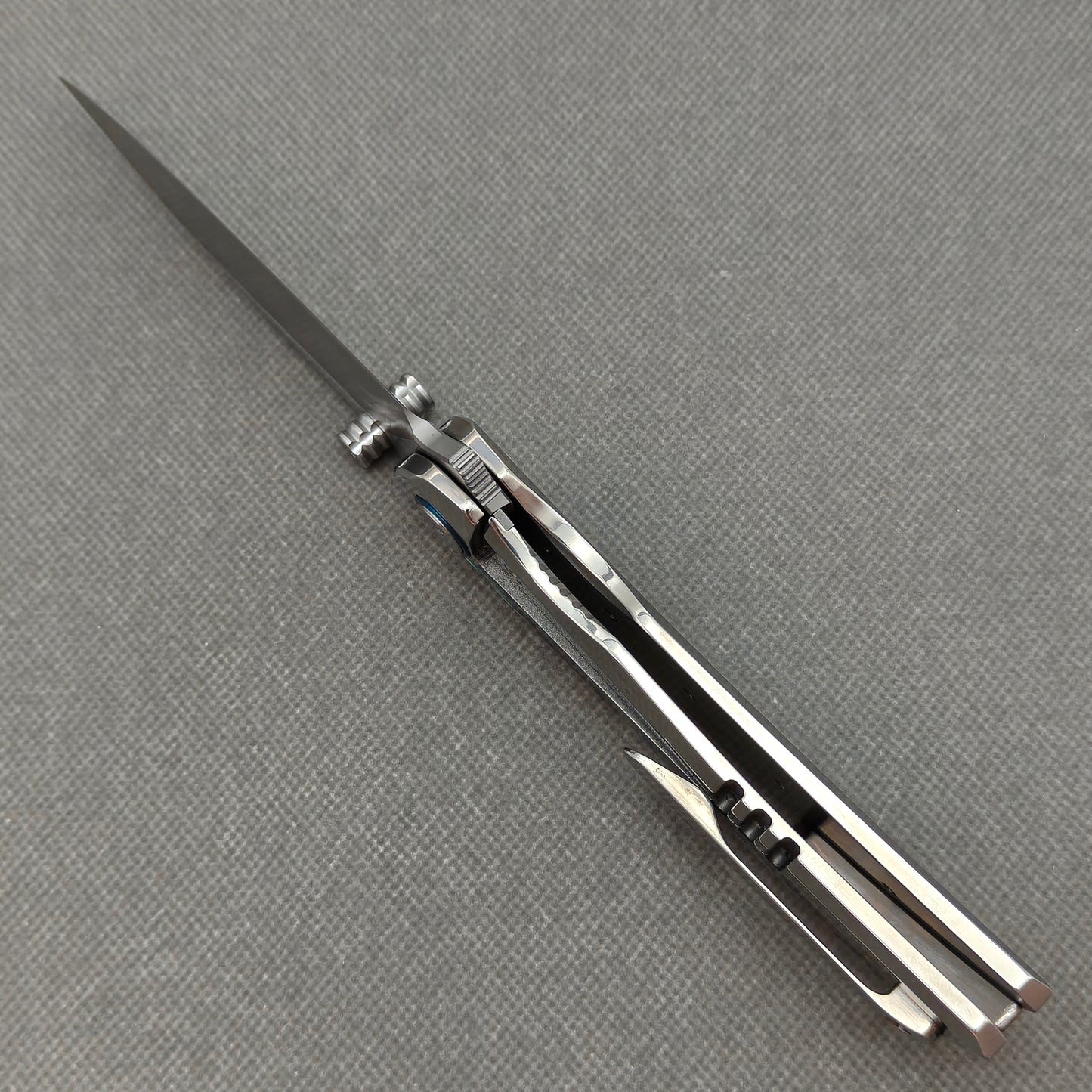 VORIXN "Ocean Mirage" Flipper & Thumb Stud Knife Deep-sea Abalone Shell Inlay Titanium Handle (3.7" M390 Blade) KB113