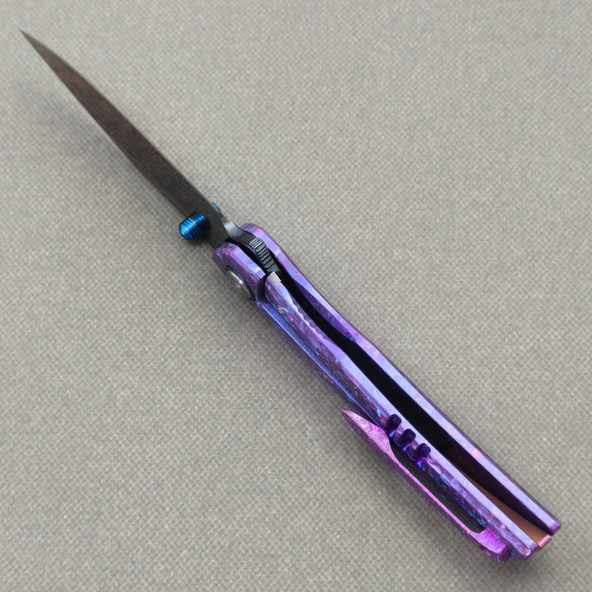 VORIXN "Rimewave" (3.8" Damascus Blade)  Crystallized Titanium Handle Flipper & Thumb Stud Folding Knife - KB141