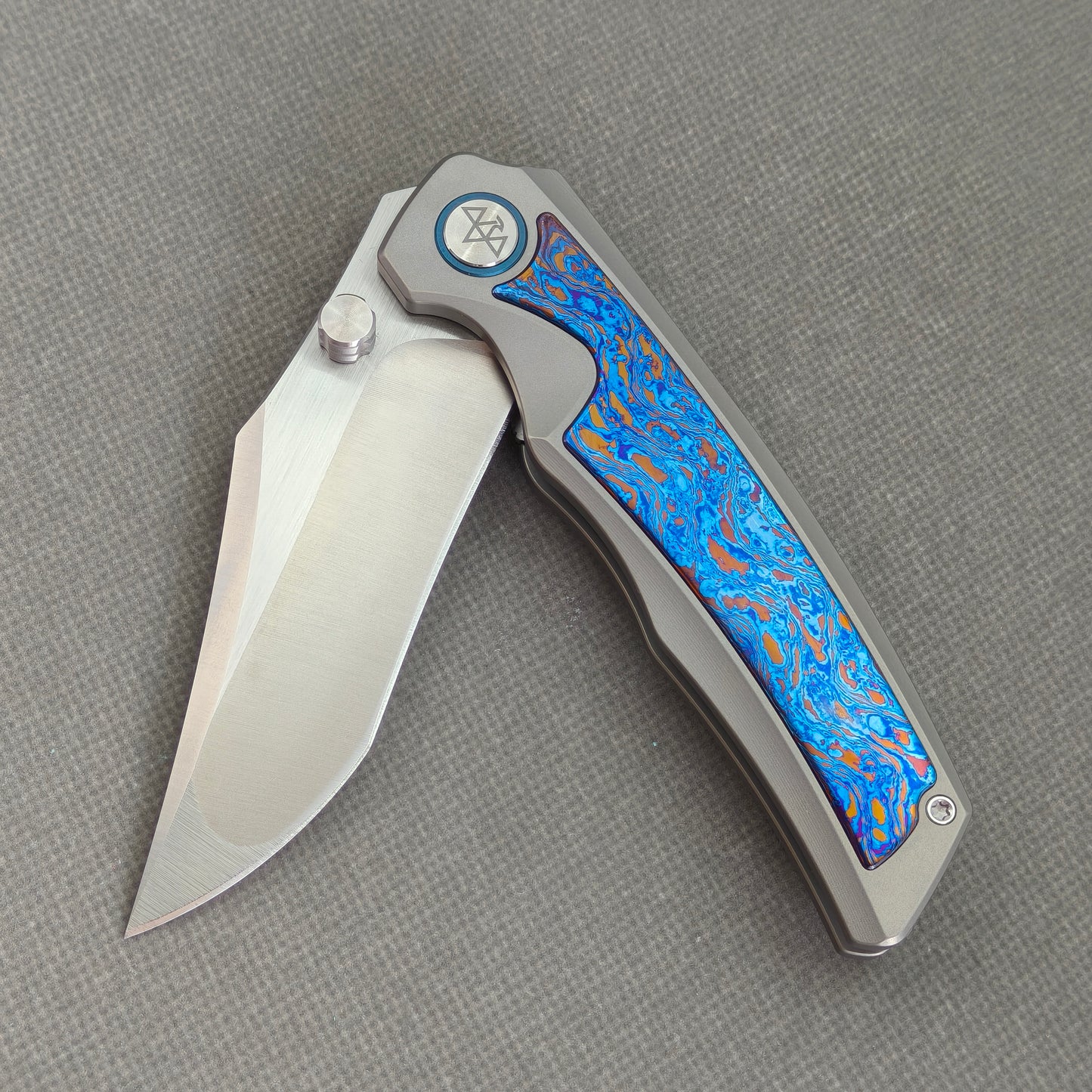 Vorixn "Abyssal" Flipper & Thumb Stud Knife Damascus Titanium Handle (3.7" 10Cr15CoMoV Blade) KB101