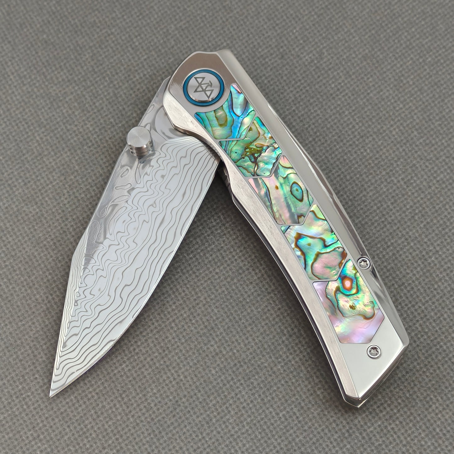 VORIXN "Ocean Mirage" Flipper & Thumb Stud Knife Deep-sea Abalone Shell Inlay Titanium Handle (3.7" Damascus Blade) KB108
