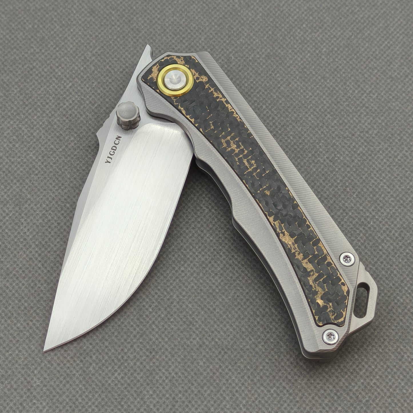RIHE Design Folding Knife Titanium+Gold Flake Carbon Fiber Inlay Handle (3.6" M390 Blade) KB107