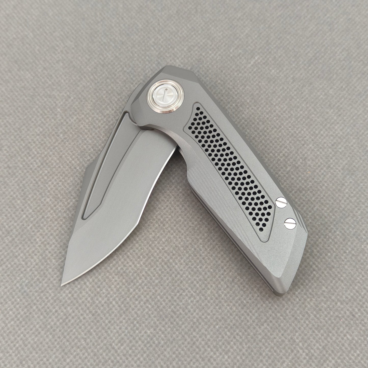 VORIXN "Aerial" Flipper Knife PVD Coating Titanium Handle (2.8" CPM S35VN Blade) KB072