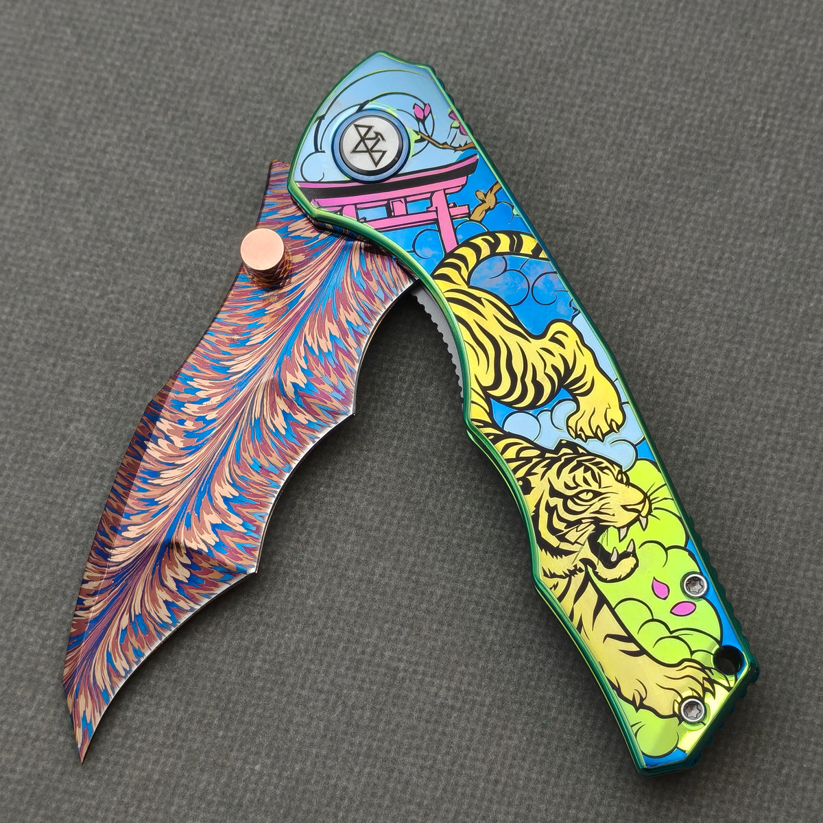 VORIXN "Wildcrest" (3.8" Damascus Blade)  Titanium Handle Flipper & Thumb Stud Folding Knife - KB146