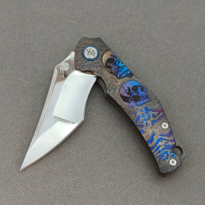 VORIXN „Skull Mirror“ Flipper- & Daumenpin-Messer, Titan-gravierter, anodisch gefärbter Griff (10,2 cm 10Cr15CoMoV Klinge) KB089