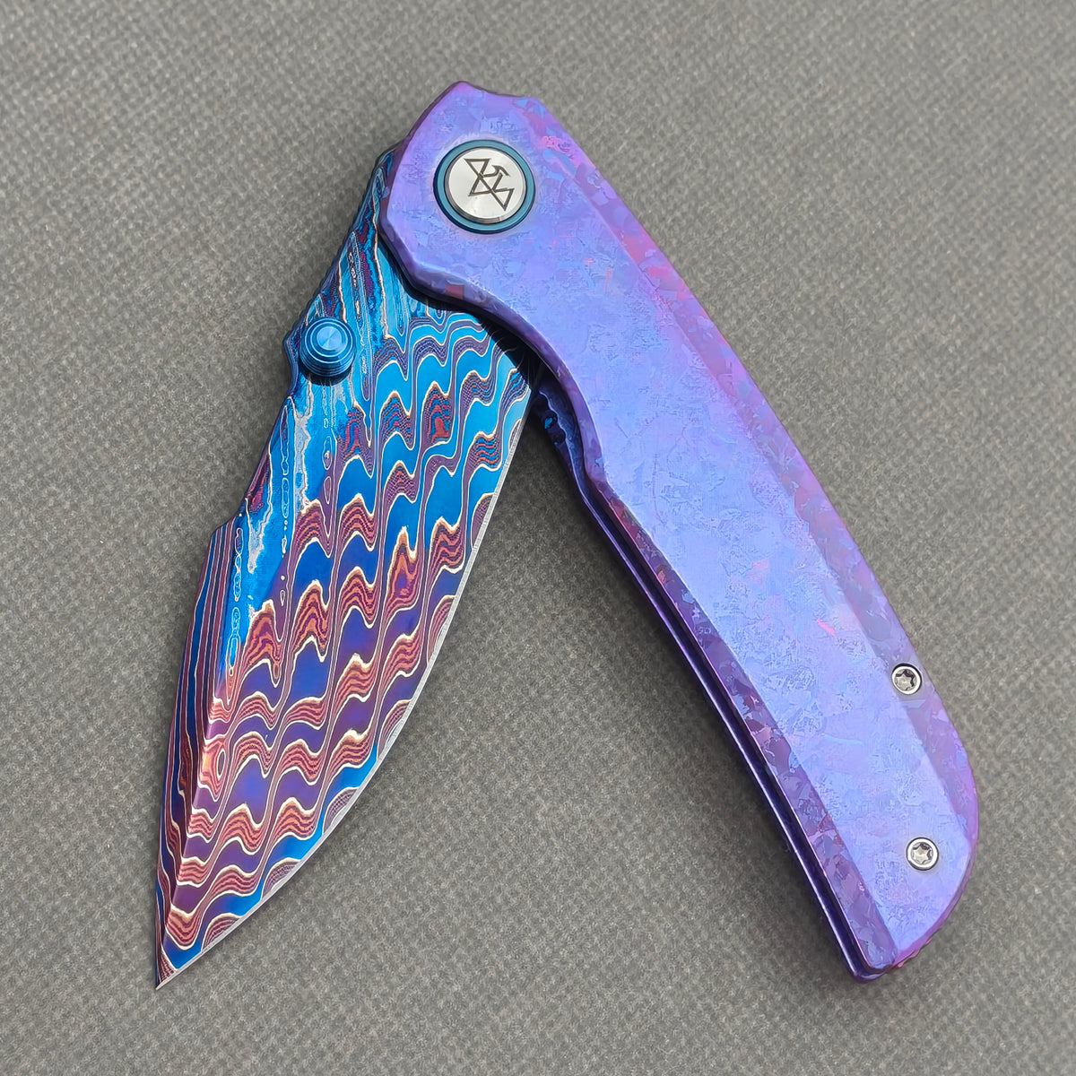 VORIXN "Rimewave" (3.8" Damascus Blade)  Crystallized Titanium Handle Flipper & Thumb Stud Folding Knife - KB141