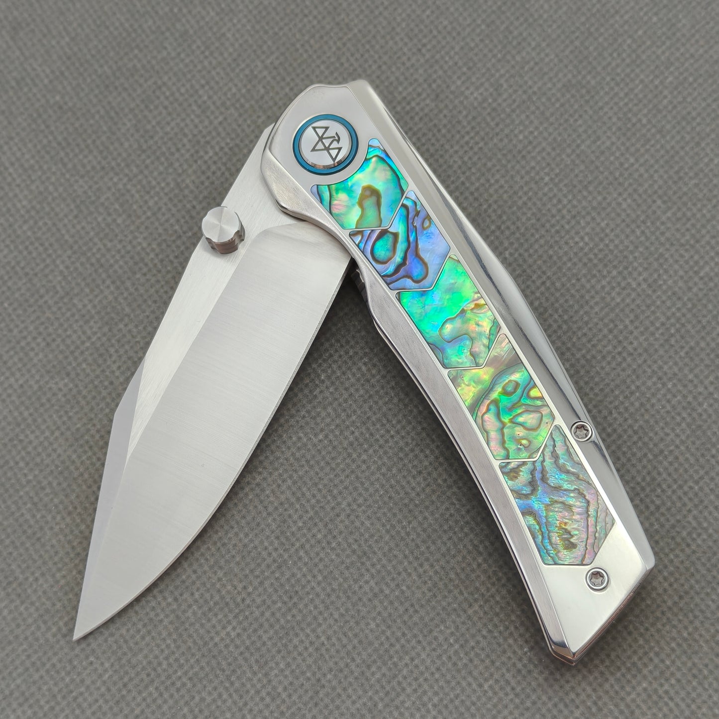 VORIXN "Ocean Mirage" Flipper & Thumb Stud Knife Deep-sea Abalone Shell Inlay Titanium Handle (3.7" M390 Blade) KB113