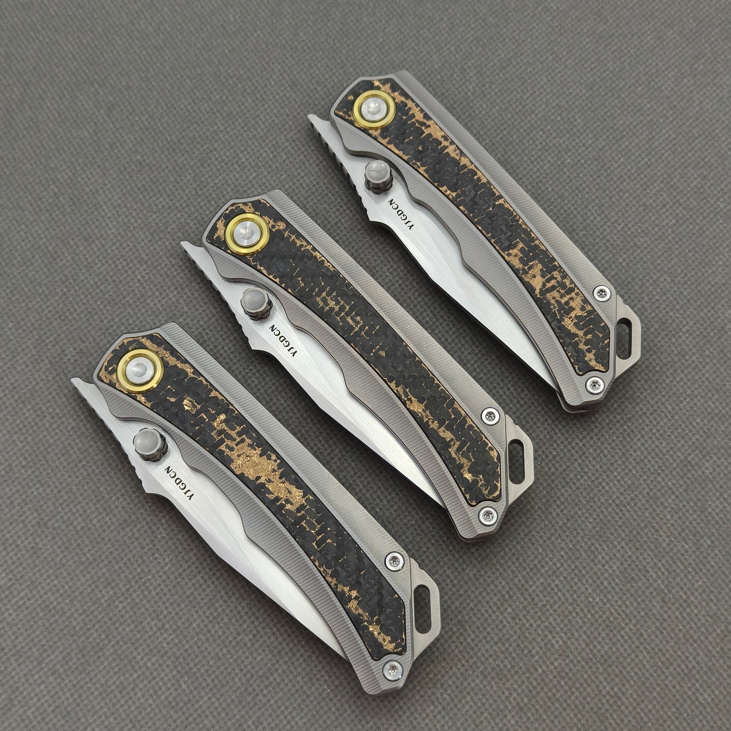 RIHE Design Folding Knife Titanium+Gold Flake Carbon Fiber Inlay Handle (3.6" M390 Blade) KB107