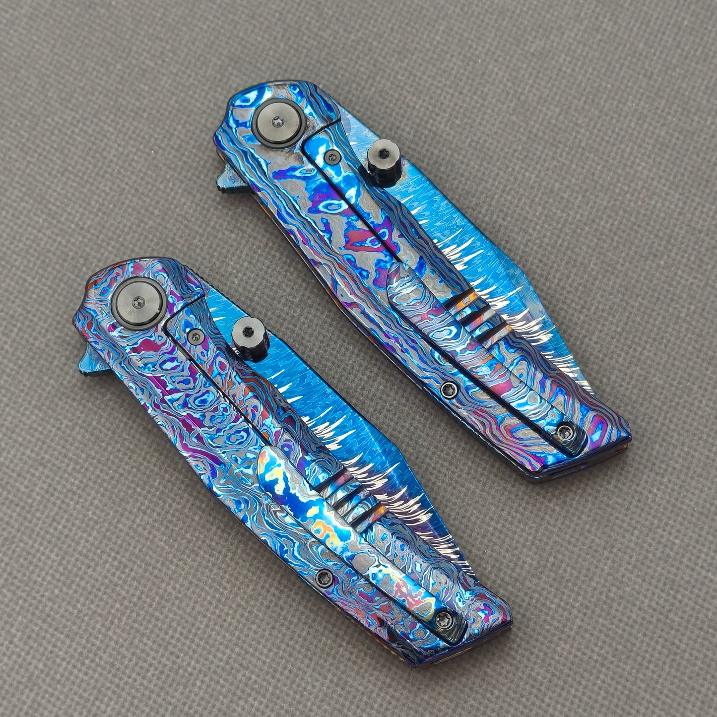 Vorixn "Aurora Black" Flipper & Thumb Stud Knife Hand-Flamed Zirconium Handle (3.8" Feather Damascus Blade) KB112