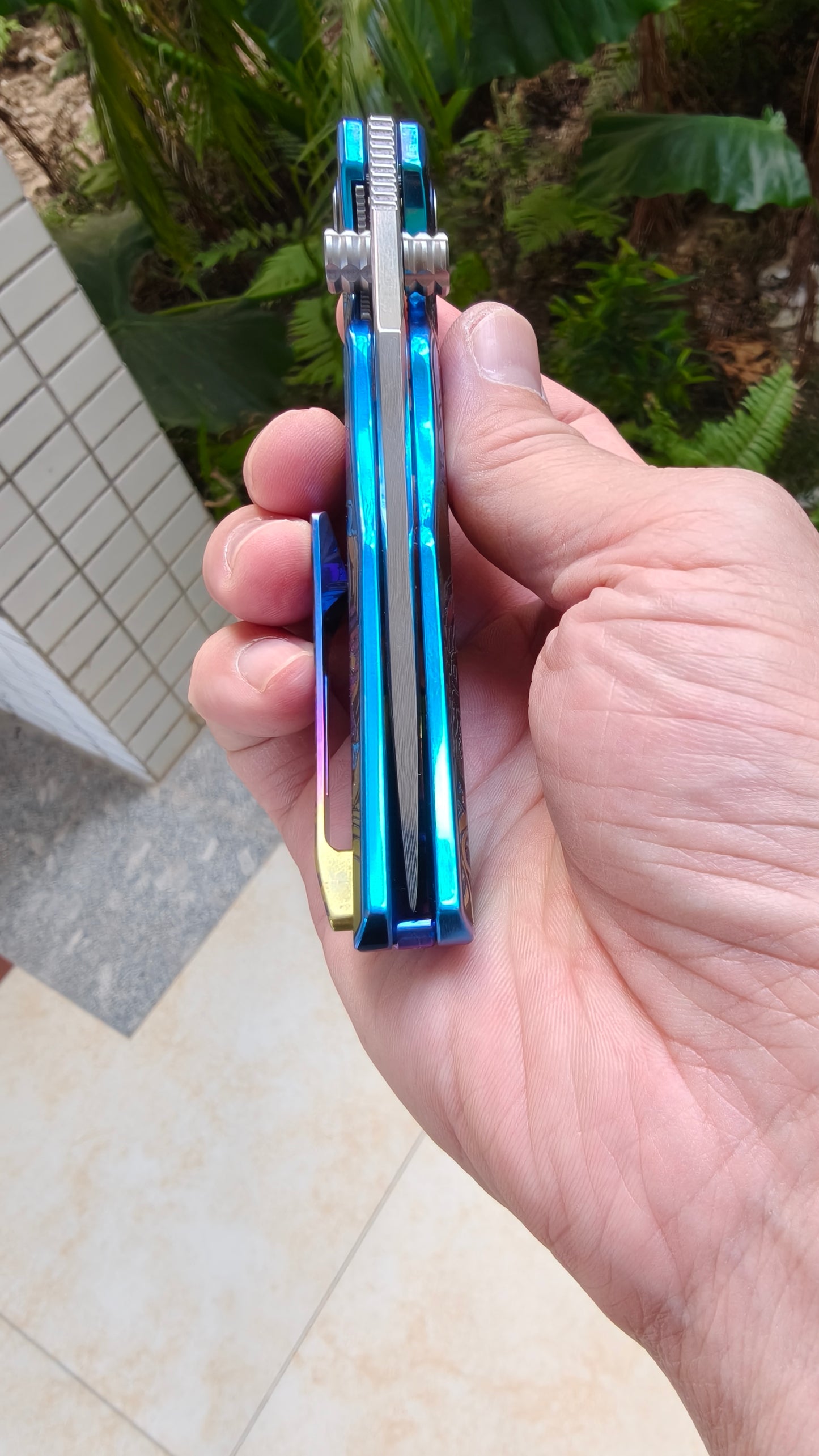 VORIXN "Timeless" Flipper & Thumb Stud Knife Titanium-Engraved Anodized Coloring Handle (3.7" Damascus Blade) KB034