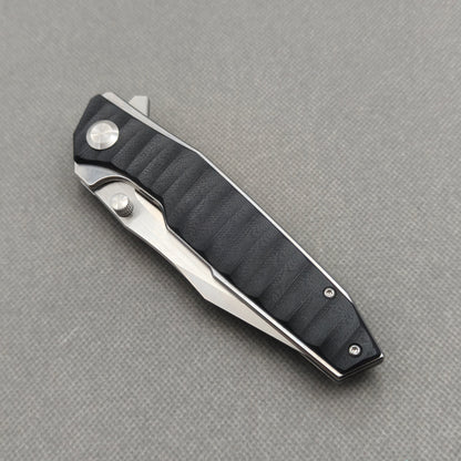 VORIXN KA008 closed side construction view showing pocket clip, spacer, and handle layers.